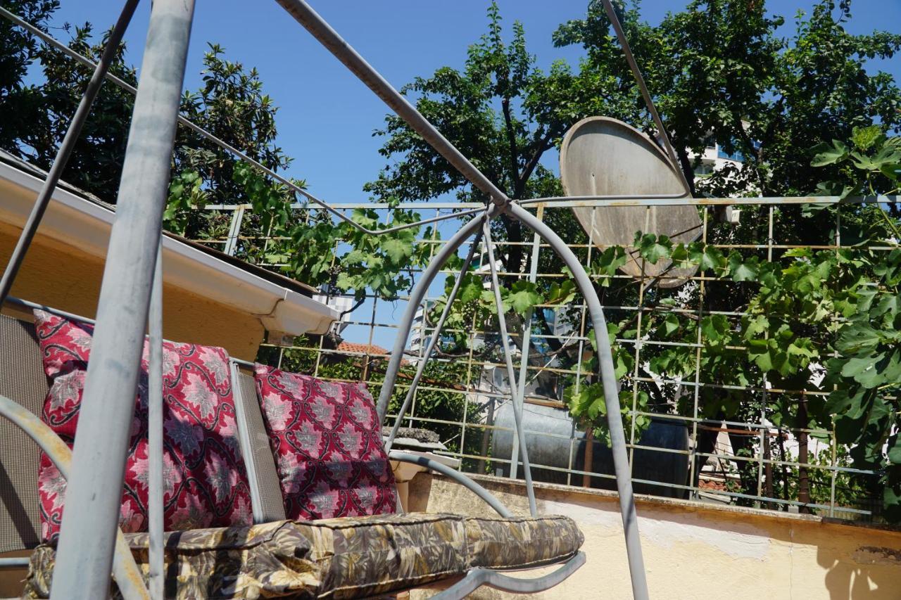 Albaniantrip Rooms And Apartments Tirana Exterior foto